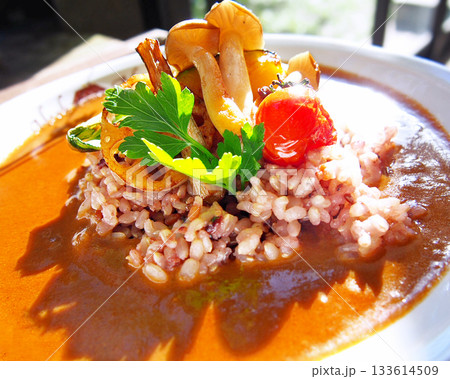 雑穀米のベジタブルカレーライス 雑穀米のベジタブルカレーライス 133614509