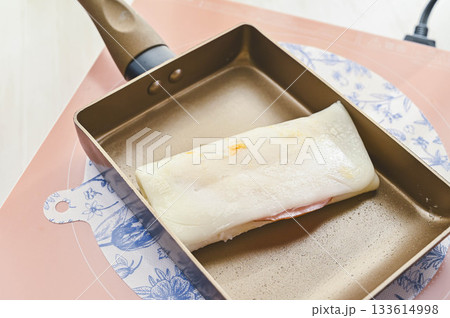 ラップサンド作り 133614998