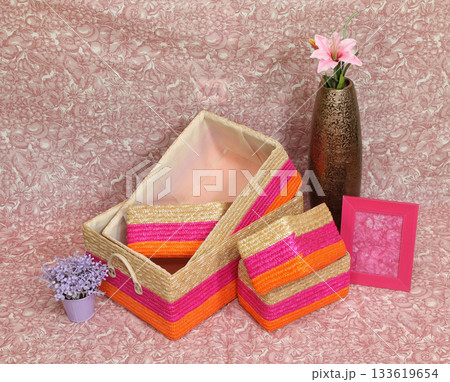 Baskets 133619654