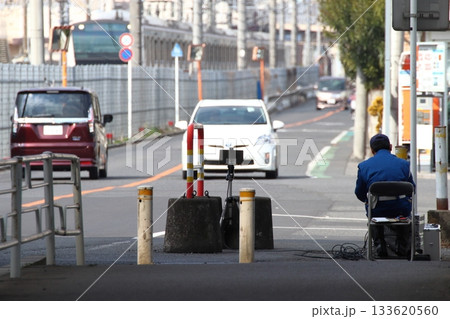 設置式ネズミ捕り風景（埼玉県川口市） 133620560