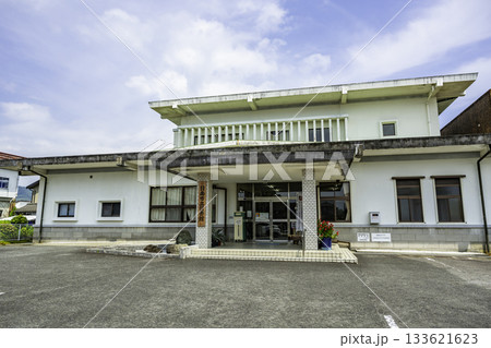 飫肥　日南市立図書館　宮崎県日南市 133621623