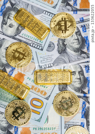 hundred dollar bills with gold hundred dollar bills with gold 133622055