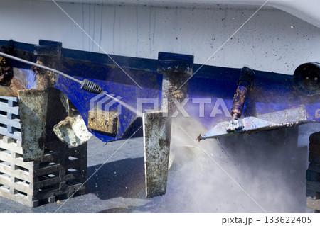 Boat hull cleaning water pressure washer 133622405