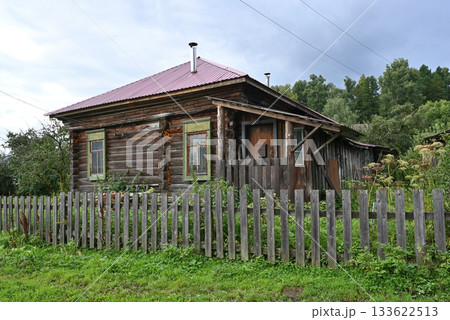 An abandoned traditional Siberian hut An abandoned traditional Siberian hut 133622513