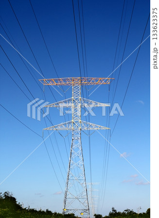 electric high tower strcture  blue sky 133623375