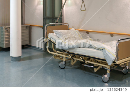 hospital bed in hospital hospital bed in hospital 133624549