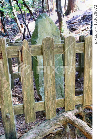 宇宙エネルギーが降注ぎ京の都の鬼門を護る… 鞍馬寺『背比べ石』 133628072