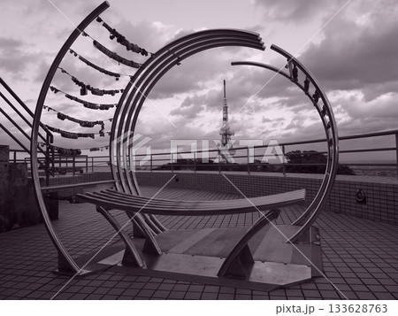 オブジェとテレビ塔 133628763