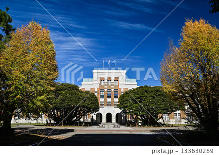 しいのき迎賓館の紅葉 133630289