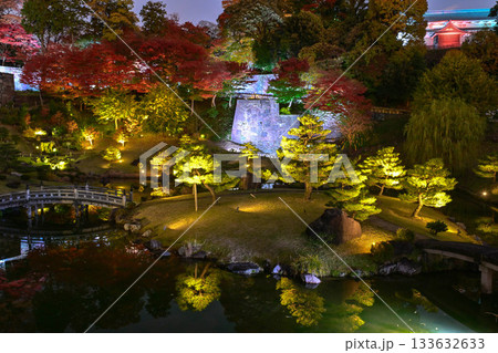 金沢城玉泉院丸庭園の晩秋 133632633