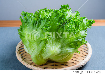 フリルレタス 133635208