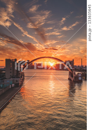 安治川水門 日の入り 安治川水門 日の入り 133635645