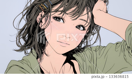 気恥ずかしそうに頭をかき、ごまかすような仕草を見せる若い女性