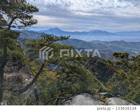 弥三郎岳から富士山を望む 133638134