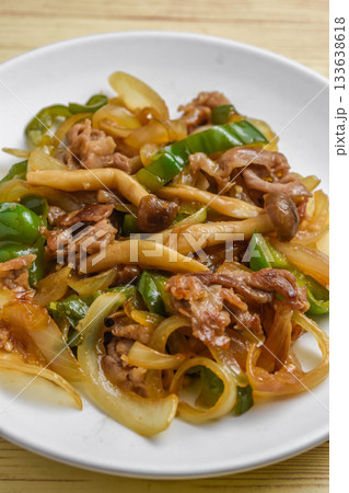 肉と野菜のオイスターソース炒め 133638618