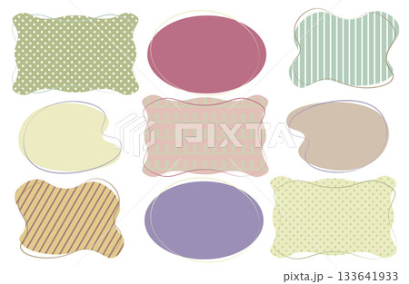 パステルカラーの抽象フレームセット（コピースペースあり） 133641933