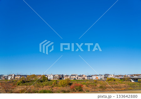 秋色の住宅街 133642880