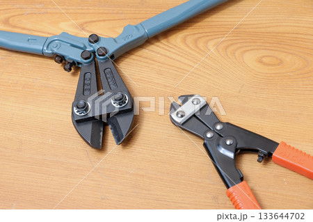 工具, 道具, 用具, DIY, ワイヤークリッパー, ネジ, ナット, ボルト、クリッパー、鉄鋼 133644702
