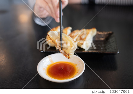 美味しそうな餃子 美味しそうな餃子 133647061
