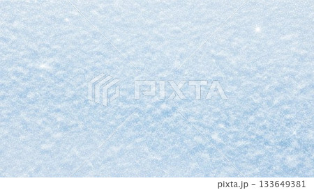 淡い青色の氷模様が広がる冷たさを感じる抽象背景テクスチャ 133649381
