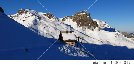 Morning in the Flumserberg ski area, Switzerland. 133651017