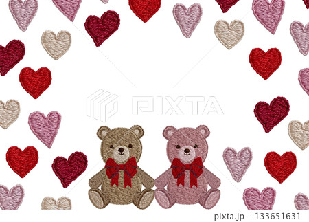 【仲良しテディベアとハートのフレーム】手刺繍イラスト素材 133651631