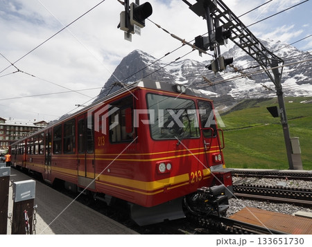 スイス　ユングフラウ 133651730