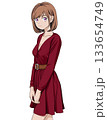 赤いドレスを着た女性 133654749