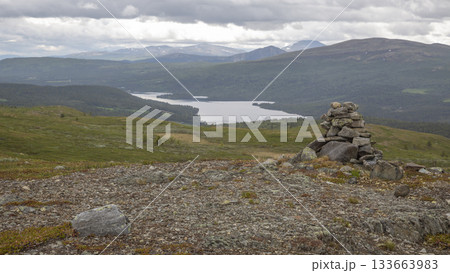 Breathtaking view of Lake Flatningen from the slopes of Strondsaeterhoe mountain in Innlandet County, Norway 133663983
