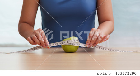 Food Wellness: Measuring an Apple for Healthy Living Food Wellness: Measuring an Apple for Healthy Living 133672290