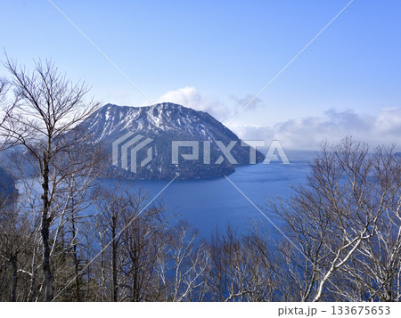 早春の裏摩周湖 133675653
