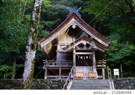 出雲大社 素鵞社の景観 133680484