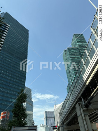 東京のビル 東京のビル 133680682