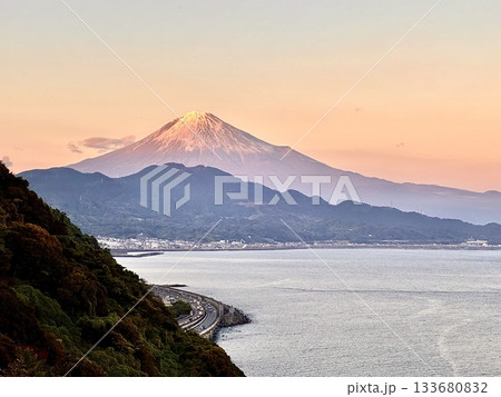 薩埵峠から見る富士山 薩埵峠から見る富士山 133680832