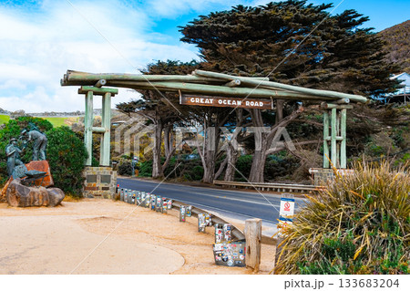 The Memorial Arch at The Great Ocean Road in Melbourne, Australia. 133683204
