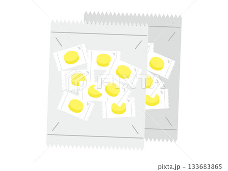 黄色いあめ、透明の袋、2袋 黄色いあめ、透明の袋、2袋 133683865
