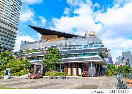 東京　港区 竹芝の都市風景　ウォーターズ竹芝（アトレ竹芝 シアター棟） 133684850