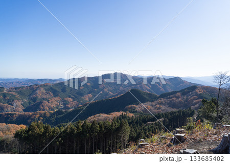 小林山(大平山)の山頂から見た景色(外秩父) 小林山(大平山)の山頂から見た景色(外秩父) 133685402