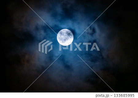 秋の夜　9月の朧月12 133685995