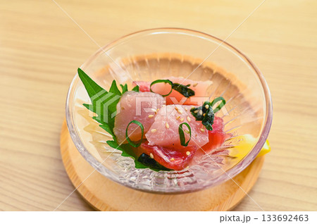 マグロのさしみ 133692463