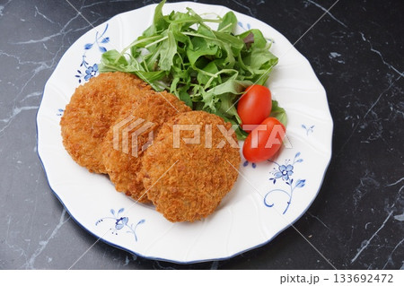 おいしいコロッケ 133692472