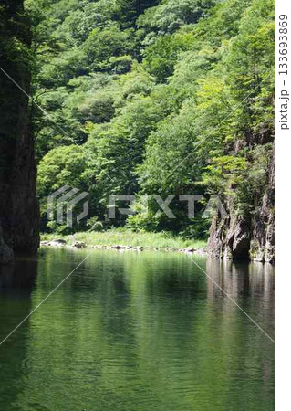 三段峡黒淵渓谷の景色 133693869
