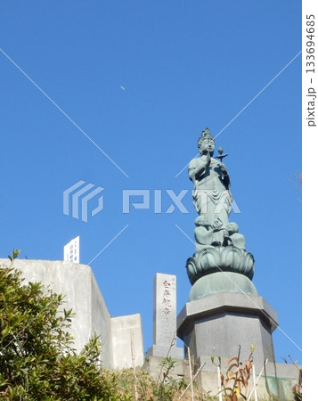 横浜市三崎口の飯盛山 明王院 妙音寺の境内 横浜市三崎口の飯盛山 明王院 妙音寺の境内 133694685