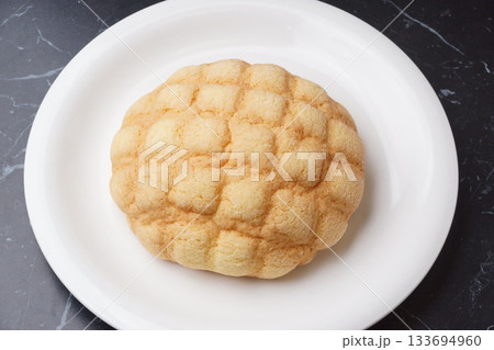 おいしいメロンパン 133694960