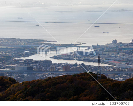 神戸、六甲山の風吹岩からの絶景 133700705