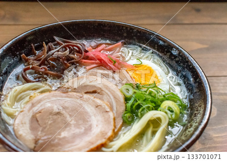 豚骨ラーメン バリカタ 豚骨ラーメン バリカタ 133701071