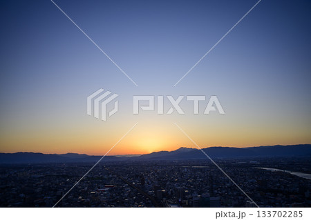 岐阜市の夕焼け 133702285