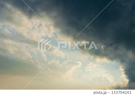 秋の空 夕暮れの時の空と雲17 秋の空 夕暮れの時の空と雲17 133704201