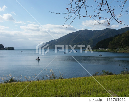湖北風景・琵琶湖【滋賀県湖北町】 133705962