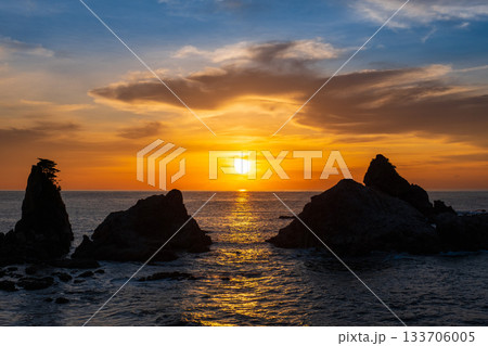 笹川流れ・夕景 133706005